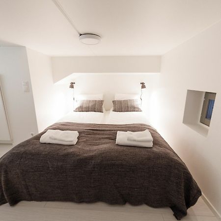Ssa Spot Modern 3-Room Apt Id 5001B27 Vanda Eksteriør bilde