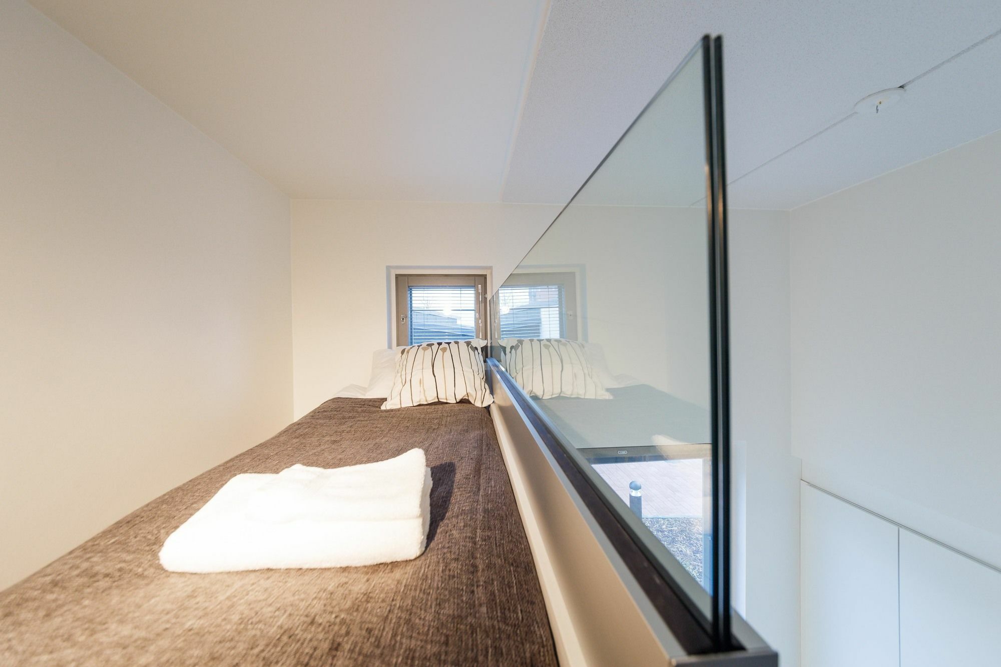 Ssa Spot Modern 3-Room Apt Id 5001B27 Vanda Eksteriør bilde